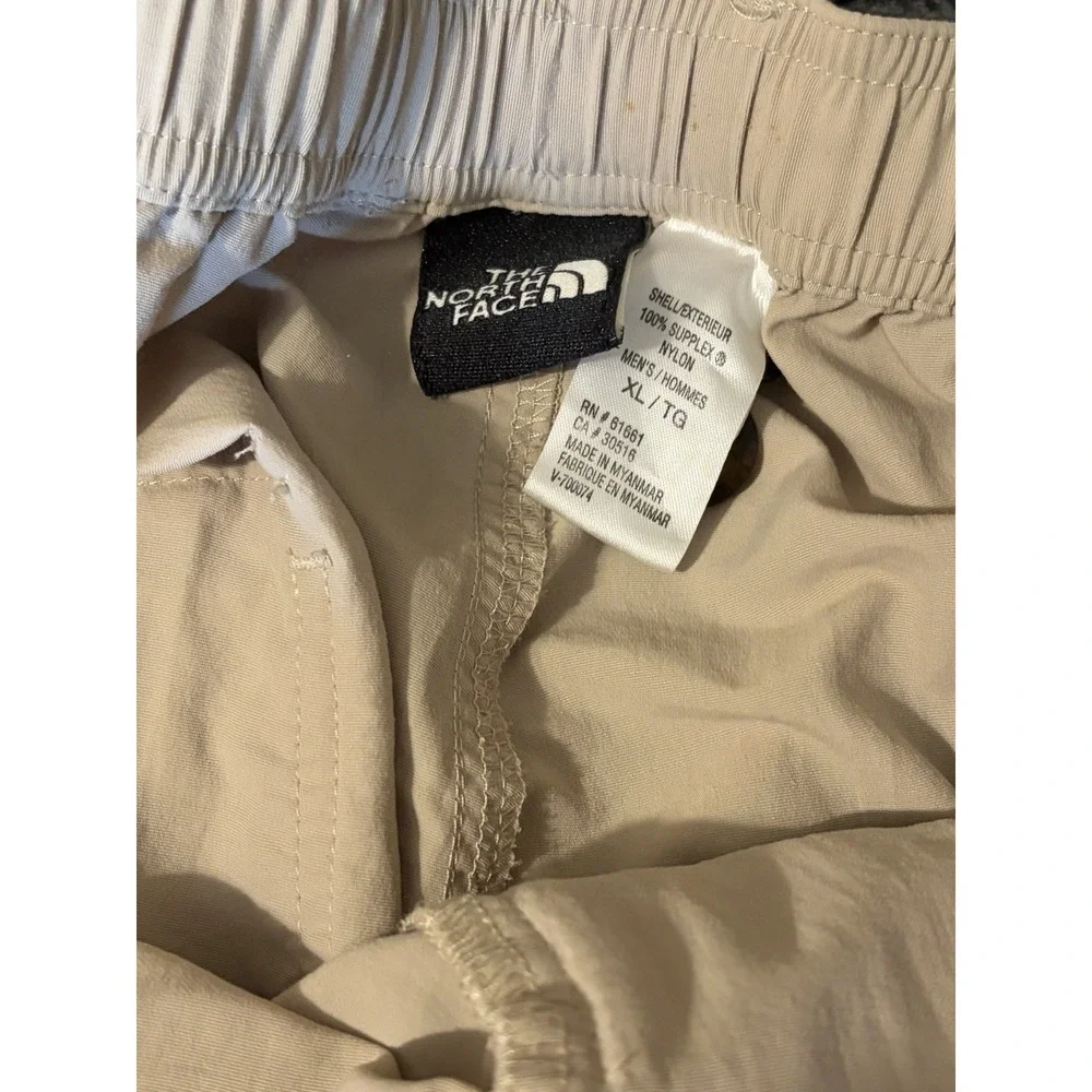 The North Face Pants Mens XL Beige Nylon Convertible Zip Off Hiking Belt